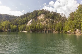 Adršpašské pond, lakeshore with trees and rocks on a sunny day, Dolní Adršpach, 549 57 Adersbach,