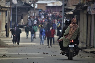 Kashmiri Muslim protester, baramulla, Kashmir, India, Asia