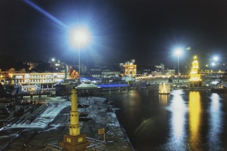 Kumbh Mela on ghats of river Godavari, Nashik, Maharashtra, India, Asia