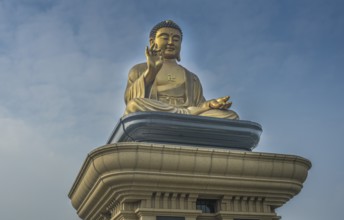 Large seated Buddha made of metal, Siddhartha Gautama, Fo Guang Shan Buddha Museum, Tongling Rd,