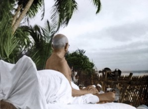 Mahatma Gandhi at evening prayer meeting at Mumbai, Maharashtra, India, Asia, May 1944, Asia