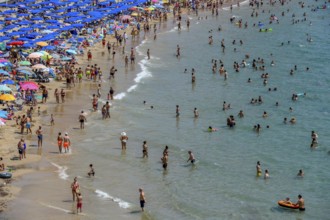 Many tourists at Playa Levante, Benidorm, Alicante province, Costa Blanca, Spain, Europe