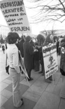 The woman's protests of the SPD, DGB and DKP against the abortion paragraph 218 on 26.2.1975 in