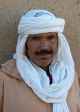 Morocco, camel driver, Berber, Erg Chebbi desert, dunes, Africa