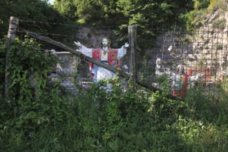 Jesus figure by the road, fenced in, road accident memorial, Campania, Italy, Europe