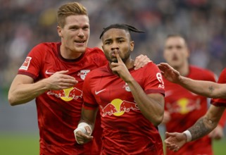 Goal celebration, gesture, gesture, still, Christopher Nkunku (18) RasenBallsport Leipzig RBL, with