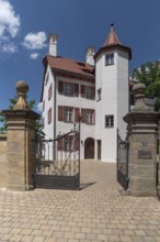 The White Castle built in 1471, today used as a museum, Heroldsberg, Middle Franconia, Bavaria,