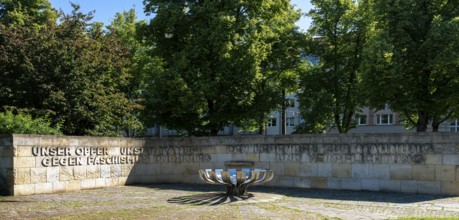 Platz der Einheit, historical memorial, Potsdam, Brandenburg, Germany, Europe