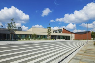 Swimming and diving hall Freiberger Platz