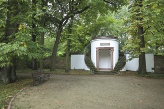 Park with Goethe Temple Goethe Temple, Pavilion, Sachsenhausen, Main, Frankfurt, Hesse, Germany,