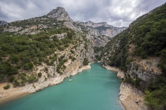 River Verdon, entrance to the Verdon Gorge, Gorges du Verdon, Lac de Sainte-Croix,