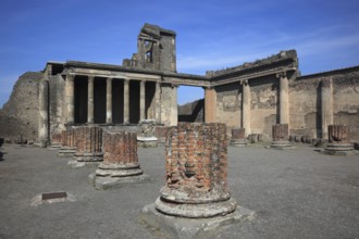 The Basilica, Seat of the Court, Pompeii, Campania, Italy, Europe