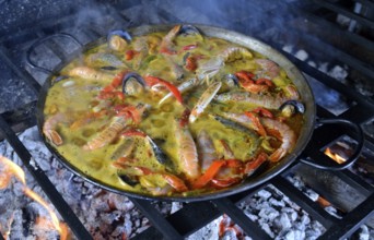 Seafood paella, Majorca, Balearic Islands, Spain, Europe