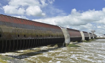 Eider barrage on the North Sea near Tönning, Schleswig-Holstein, Germany, Europe