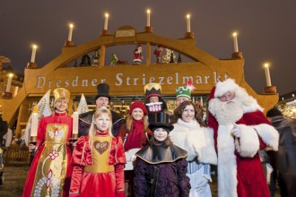 The Striezelmarkt, which has been held since 1434, is the oldest Christmas market in Germany and