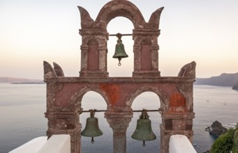 Old belfry wiith view of sea at dusk, Ia, Oia, Santorini, Greece, Europe