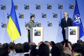 Ukrainian President Volodomyr Zelensky and NATO Secretary General Jens Stoltenberg, pictured at a