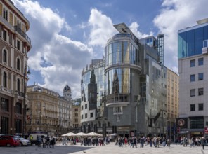 Historical and modern architecture, pedestrian zone at St. Stephen's Cathedral, Vienna, Austria,