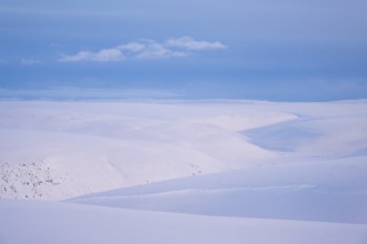 Snowy wintery mountain landscape, Batsfjord, Båtsfjord, Varanger Peninsula, Finnmark, Northern