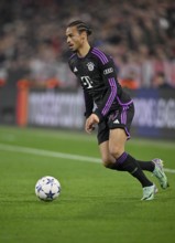 Leroy Sané FC Bayern München FCB (01) on the ball, Champions League, Allianz Arena, Munich, Bayern,