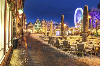 Christmas market on the cathedral square in Erfurt, Thuringia, Germany, Europe