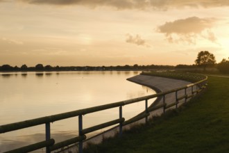 Landscape at the reservoir, evening mood, Geeste, Emsland, Lower Saxony, Germany, Europe