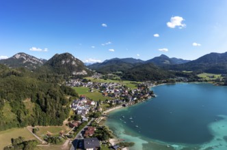 Drone shot, Fuschlsee, Fuschl am See, Salzkammergut, Land Salzburg, Austria, Europe