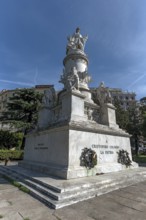 Monumental statue of Christopher Columbus, erected in 1884, Piazza Acquaverde, Genoa, Italy, Europe