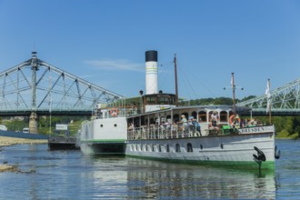 Steamship Dresden from 1926 of the Sächsische Dampfschifffahrtsgesellschaft at the blauen Wunder in