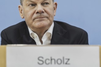 Olaf Scholz (SPD), Federal Chancellor, recorded at a federal press conference on current domestic