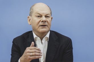 Olaf Scholz (SPD), Federal Chancellor, recorded at a federal press conference on current domestic