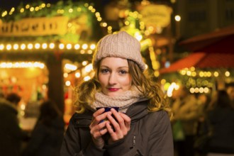 Young woman at the Striezelmarkt