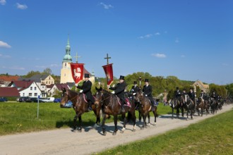 Every year at Easter there are about 5 processions in Lusatia, each with about 200 riders. The