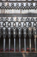 Cloister, il chiostro, in Villa Rufolo, Ravello, Campania, Italy, Europe