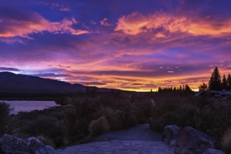 Sonnenaufgang, Lake Tekapo, Neuseeland