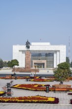 State History Museum, Manas Statue, Ala-Too Square, Bishkek, Kyrgyzstan, Asia