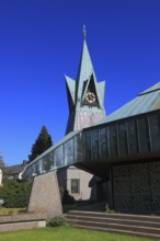 Cathedral of the Franconian Forest, St. Laurentius Church at Buchbach, architect Gerhard Mantke,