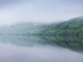 Morning fog at the Edersee, Ederstausee, Edertalsperre, Hesse, Germany, Europe