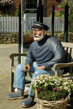 Wooden figure 'Sailor', Bank, Nebel, Amrum, Schleswig-Holstein, Germany, Europe