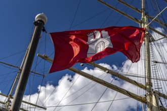 Flag of Hamburg on sailing ship, Hamburg, Germany, Europe