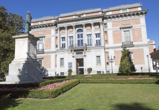 Puerte de Murillo Puerte Murillo entrance to Museo del Prado, museum art gallery, Madrid, Spain,