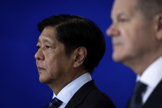 (R-L) Olaf Scholz, Federal Chancellor, and Ferdinand Marcos Jr, President of the Republic of the