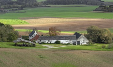 La Haye Sainte, square farm, farmstead, defended by Wellington's British troops during the 1815