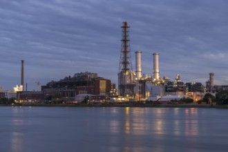 BASF, Lugwigshafen on the Rhine, industrial area, dusk, Mannheim, Baden-Württemberg, Germany,