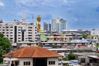 Residential neighbourhood Buddha statue, Bangkok, Thailand, Asia