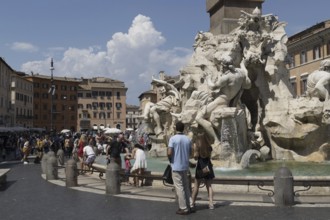 Tourists at the Piazza Navona, Rome, Italy, Europe