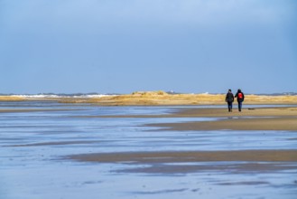 Wadden Sea, beach in the west of Borkum, island, East Frisia, winter, season, autumn, Lower Saxony,