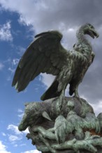 Geiersbrunnen fountain with a vulture's nest, built in 1906, Geiersberg, Nuremberg, Middle