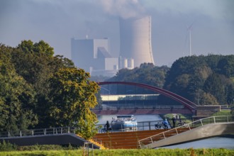 New bridge over the Rhine-Herne Canal and the Emscher, leap over the Emscher, bicycle and