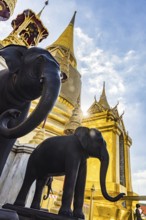 Wat Phra Kaeo, Temple of the Emerald Buddha. Bangkok, Thailand, Asia